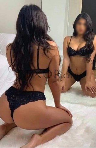 נימפומנית יש שדיים חצופים, להכיר במערכת יחסים.