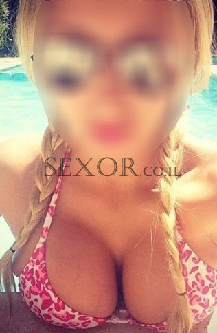 קשוב, 31, בעל גוף אתלטי